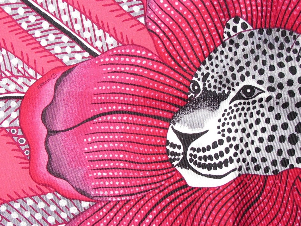 Hermes Baobab Cat by Ardmore Artists Twill Gavroche 42cm