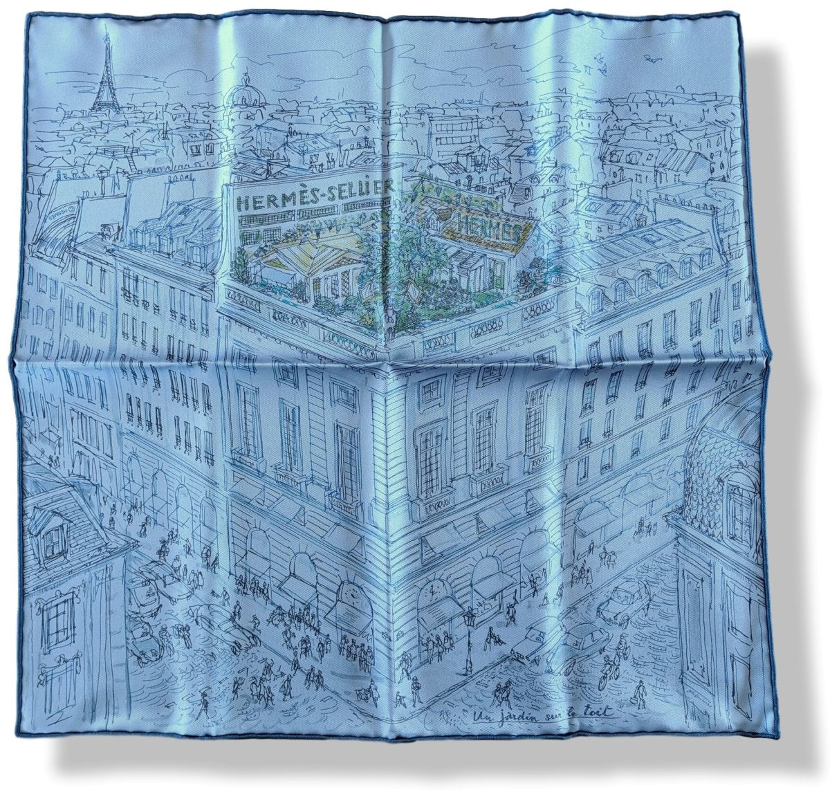 Hermes 2019 Bleu Azur/Bleu Jeans UN JARDIN SUR LE TOIT Gavroche Twill Carre 45 CM, BNEW!