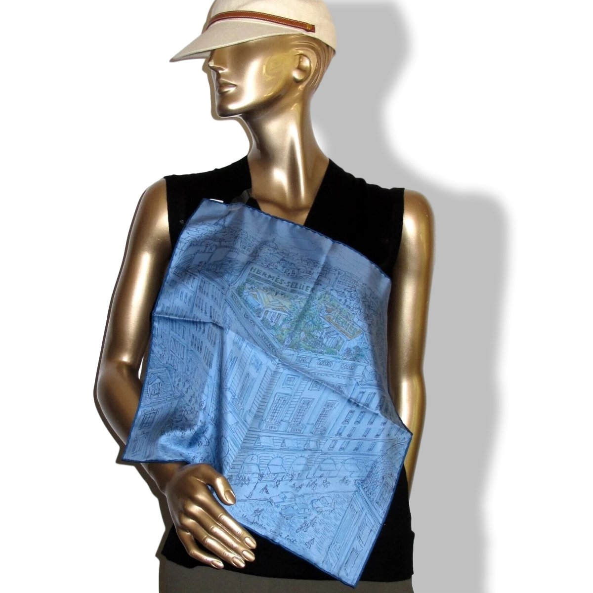 Hermes 2019 Bleu Azur/Bleu Jeans UN JARDIN SUR LE TOIT Gavroche Twill Carre 45 CM, BNWTIB!