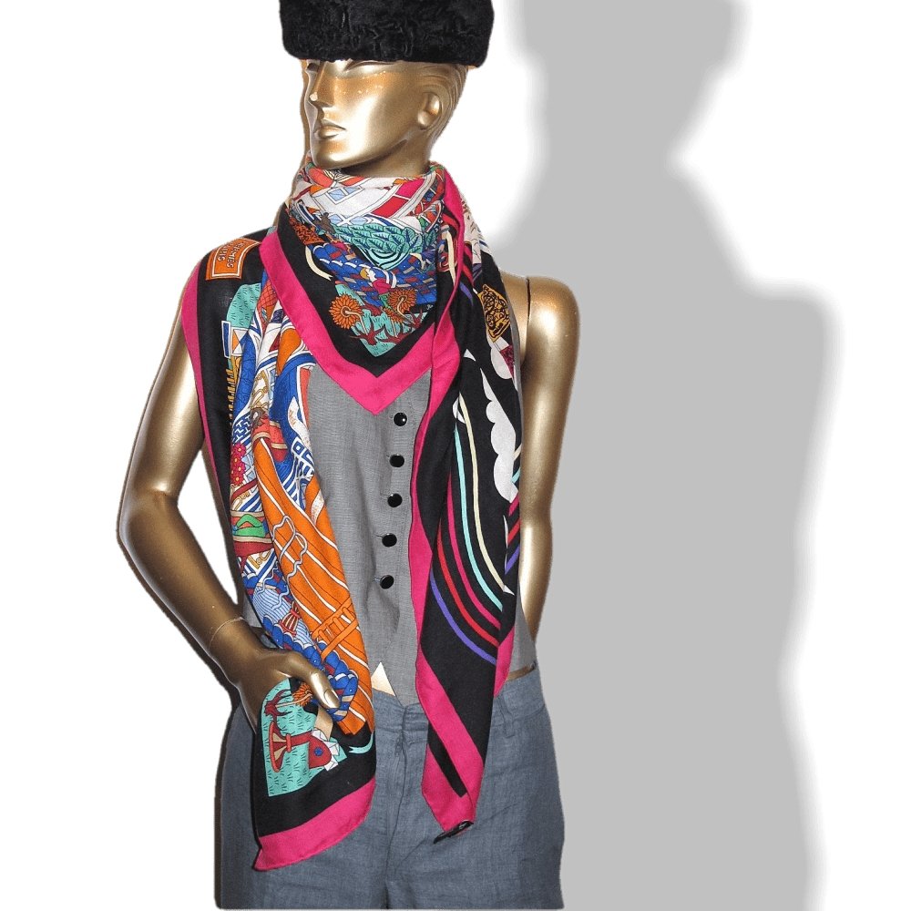 Hermes La Maison des Carres Cashmere Shawl 140