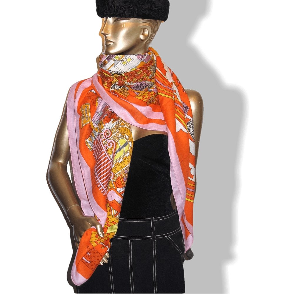 Hermes La Maison des Carres Cashmere Shawl 140