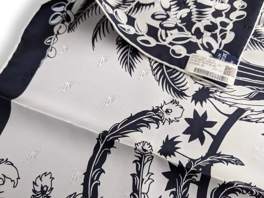 Hermes 2019 Rare Black Blue/White MYTHIQUES PHOENIX Jacquard Twill Silk Carre 70 cm, BNWTIB!