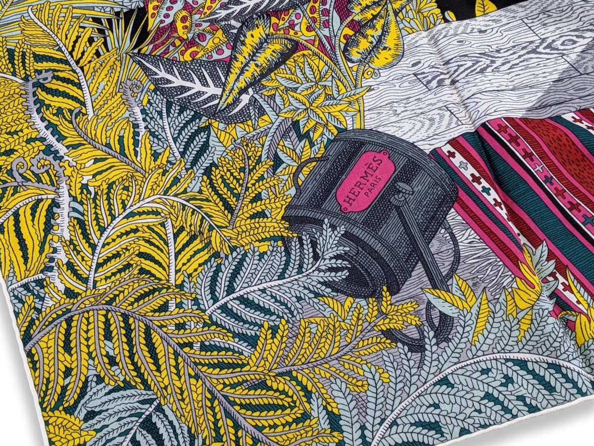 Hermes 2019 Rouge/Vert/Multi ACTE III, SCENE I, LA CLAIRIERE by Edouard Baribeaud Cashmere Shawl 140, BNWT!