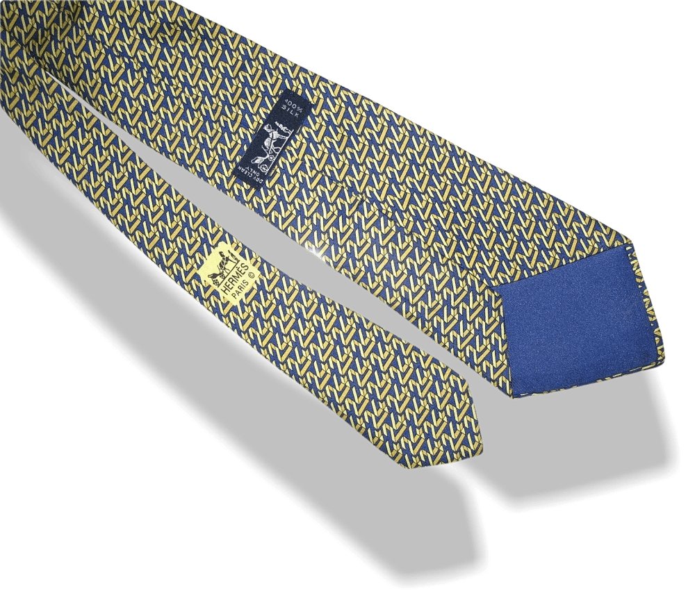Hermes Limited Edition Le Mans 24 Hours Print Twill Silk Tie