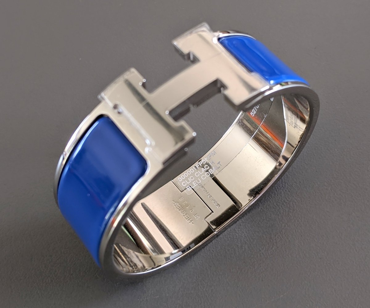 Hermes [76] Cobalt Blue Enamel & Palladium AG CLIC CLAC H Wide Bangle Bracelet Sz PM, BNIB! - poupishop