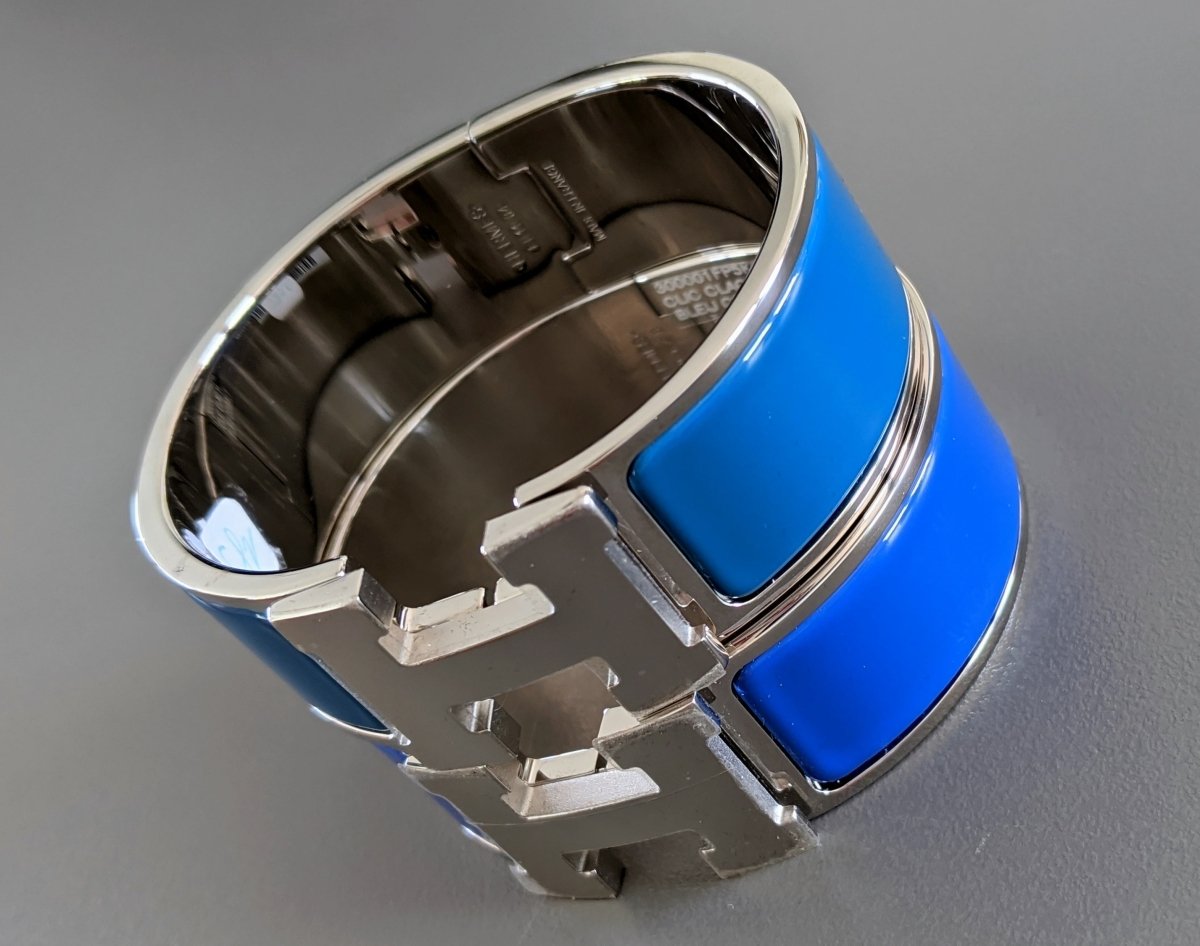 Hermes [76] Cobalt Blue Enamel & Palladium AG CLIC CLAC H Wide Bangle Bracelet Sz PM, BNIB! - poupishop