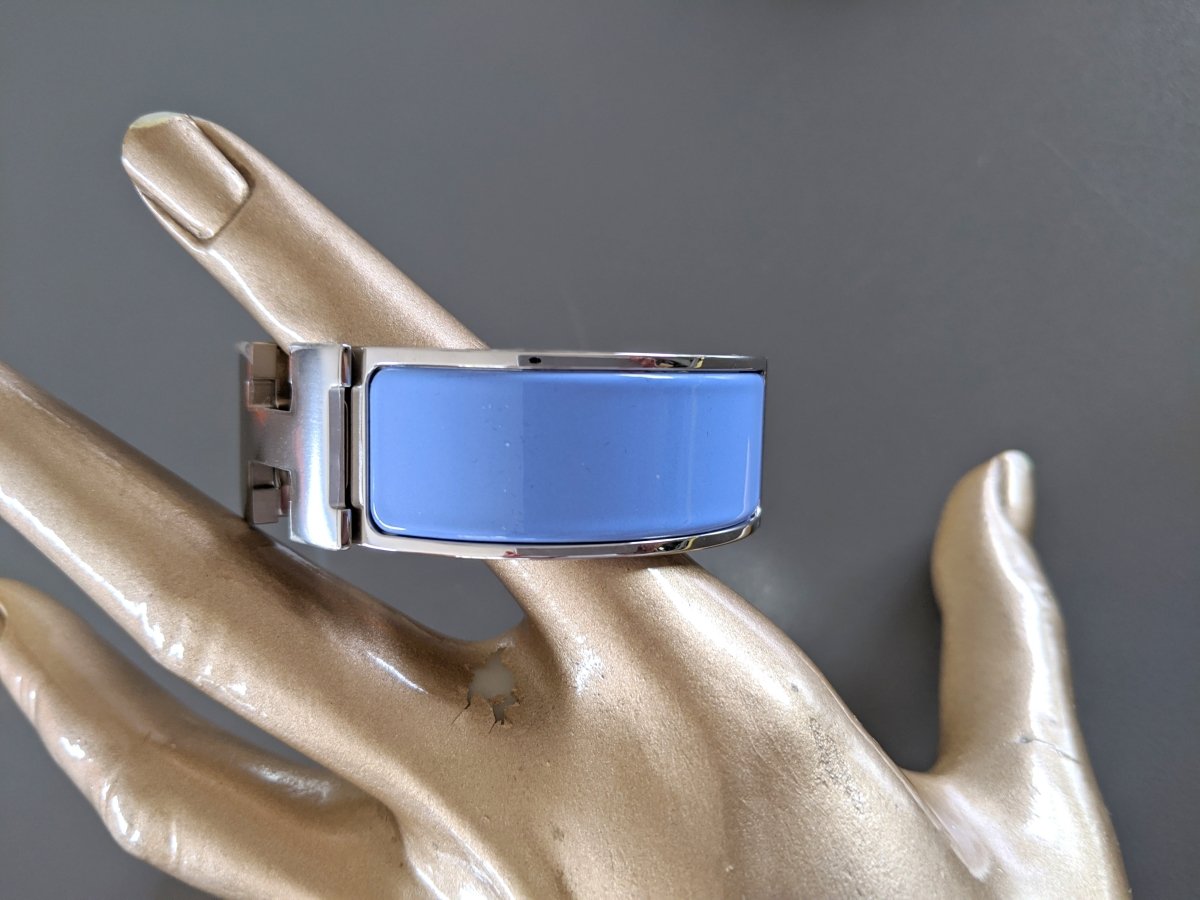 Hermes [79] Lavander/Lupin Enamel & Palladium AG CLIC CLAC H COLOR Wide Bangle Bracelet Sz GM, BNIB! - poupishop