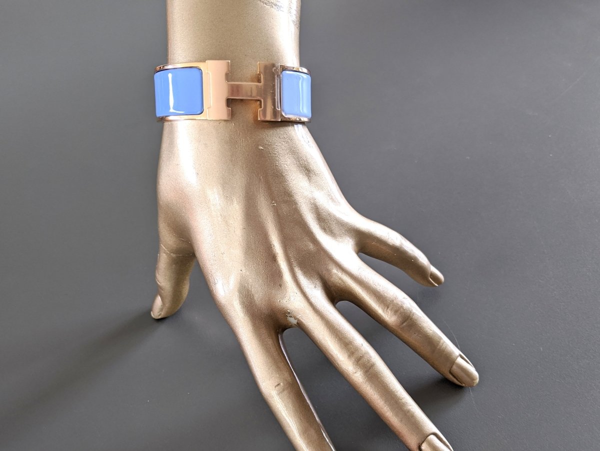 Hermes [81] Lavander/Lupin Enamel & Pink Gold CLIC CLAC H COLOR Wide Bangle Bracelet Sz PM, BNIB! - poupishop