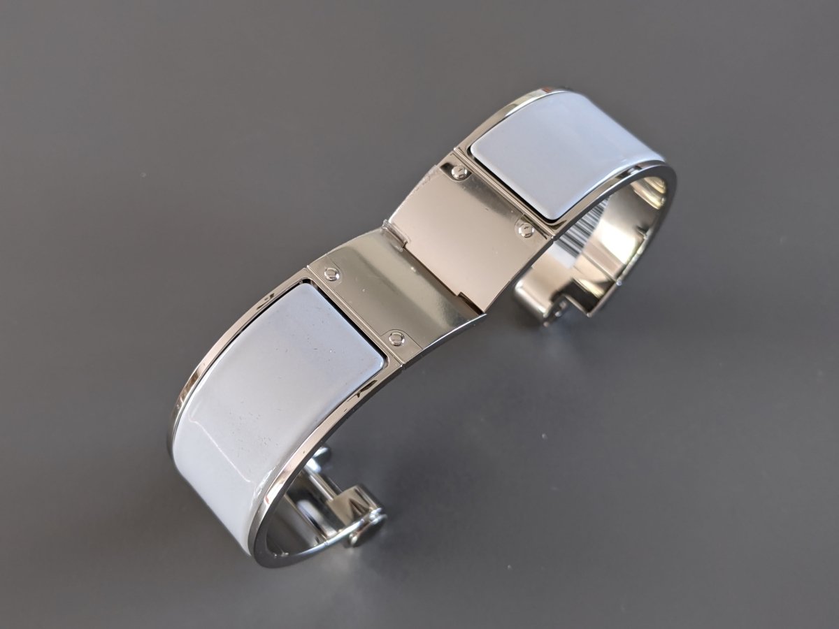 Hermes [83] Light Grey Enamel & Palladium CHARNIERE Wide Bangle Bracelet Sz L, BNIB! - poupishop