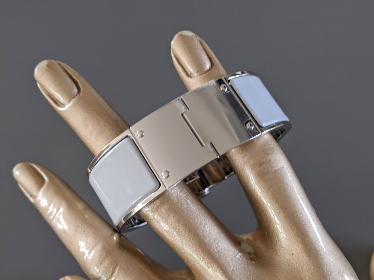 Hermes [83] Light Grey Enamel & Palladium CHARNIERE Wide Bangle Bracelet Sz L, BNIB! - poupishop