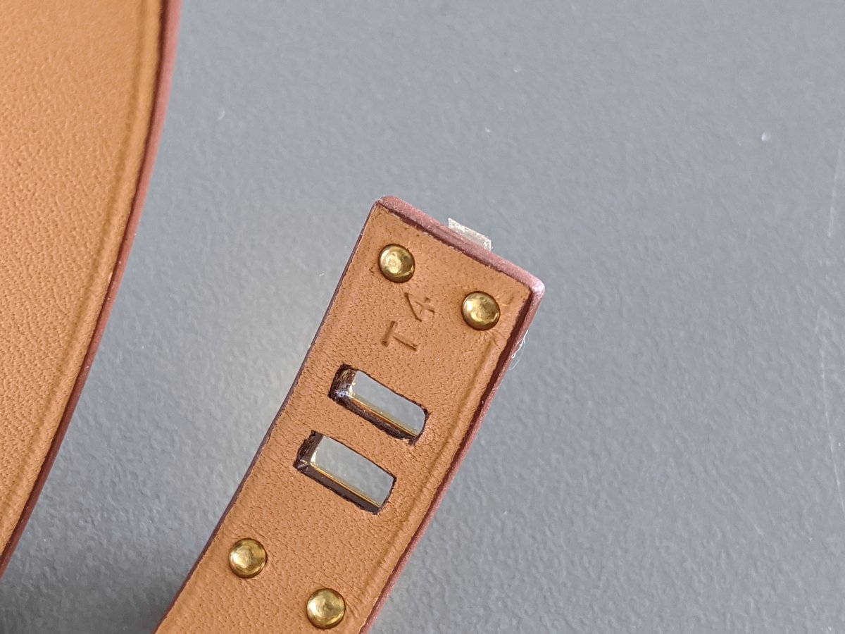 Hermes [85] Unisex Gold Swift Calfskin MINI DOG DOUBLE TOUR Bracelet Sz T4, BNIB! - poupishop