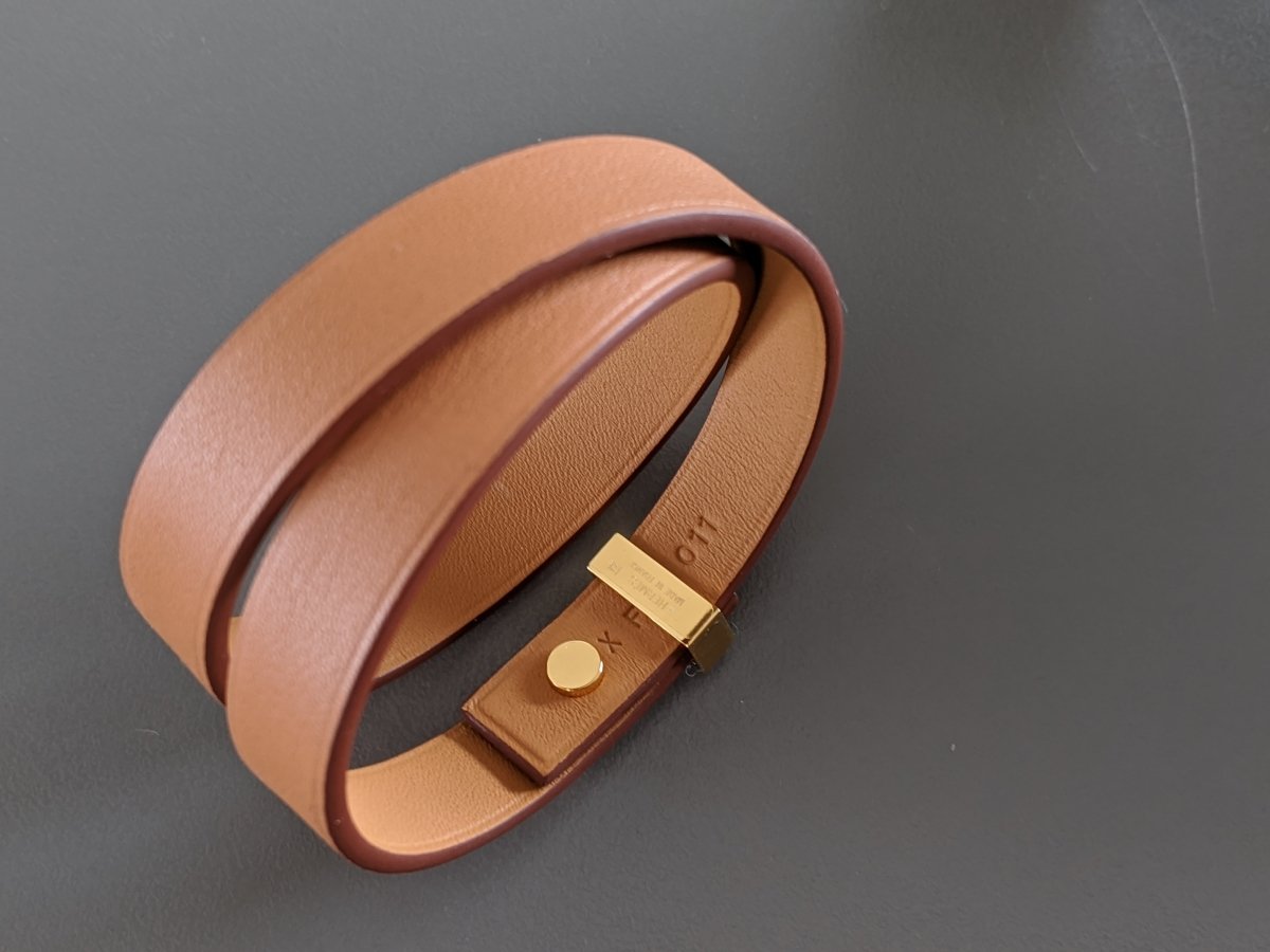 Hermes [85] Unisex Gold Swift Calfskin MINI DOG DOUBLE TOUR Bracelet Sz T4, BNIB! - poupishop
