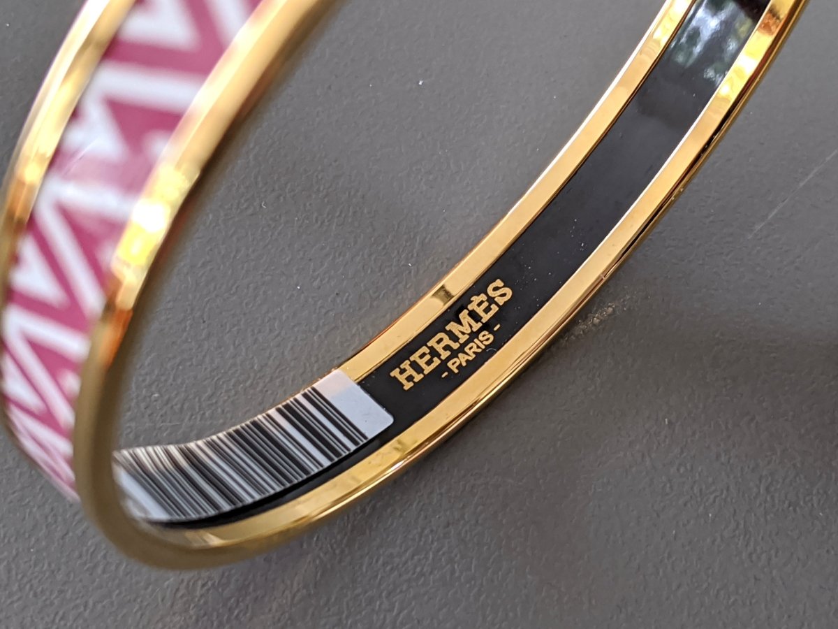 Hermes [94] Faux Gris/Gold Printed Enamel MANUFACTURE DE BOUCLERIES Bangle Bracelet Sz70, BNIB! - poupishop