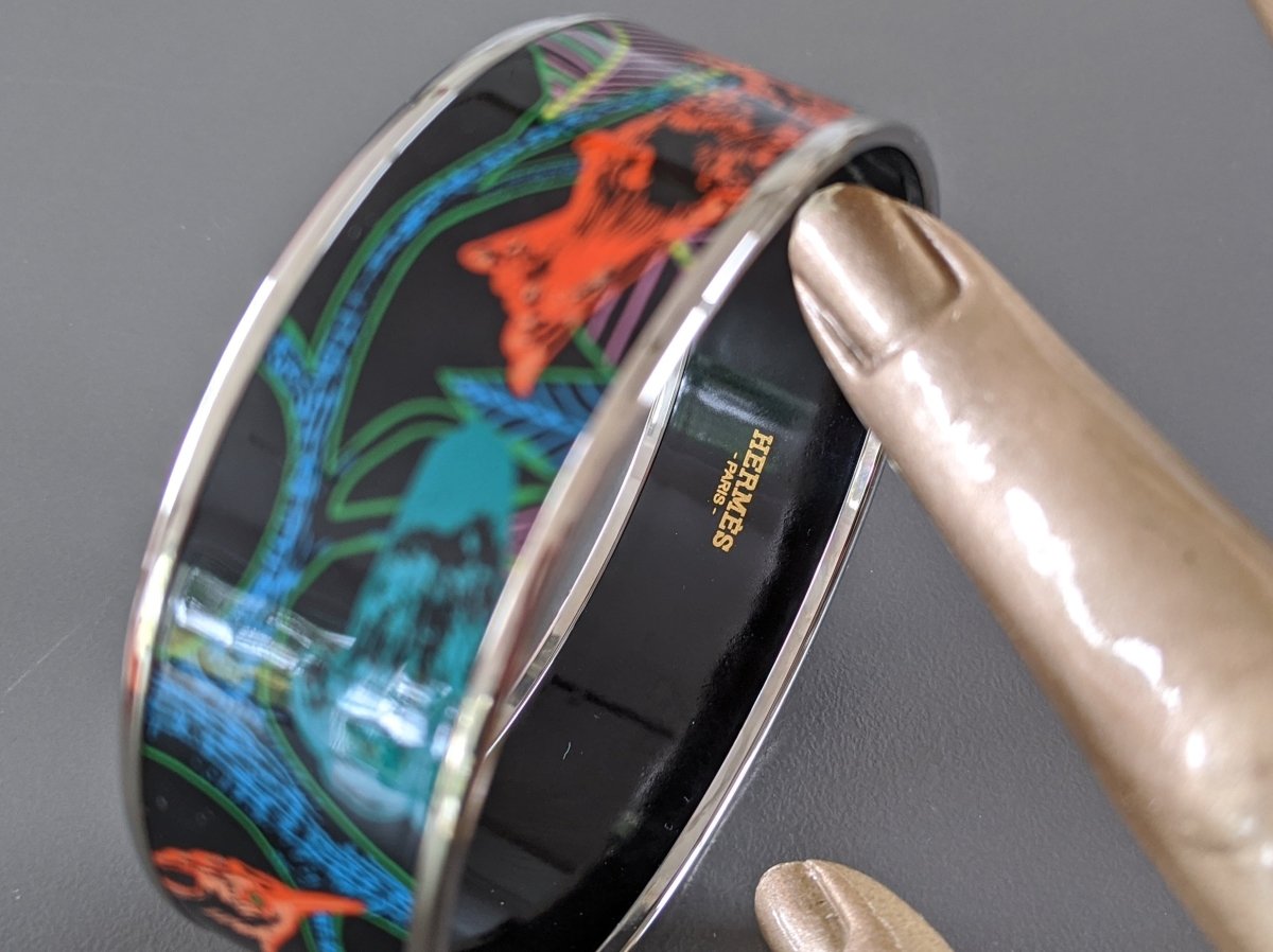 Hermes [98] Graffitis/Black/Silver Palladium Printed Enamel TREE OF SONG Wide Bangle Bracelet Sz70, BNIB! - poupishop