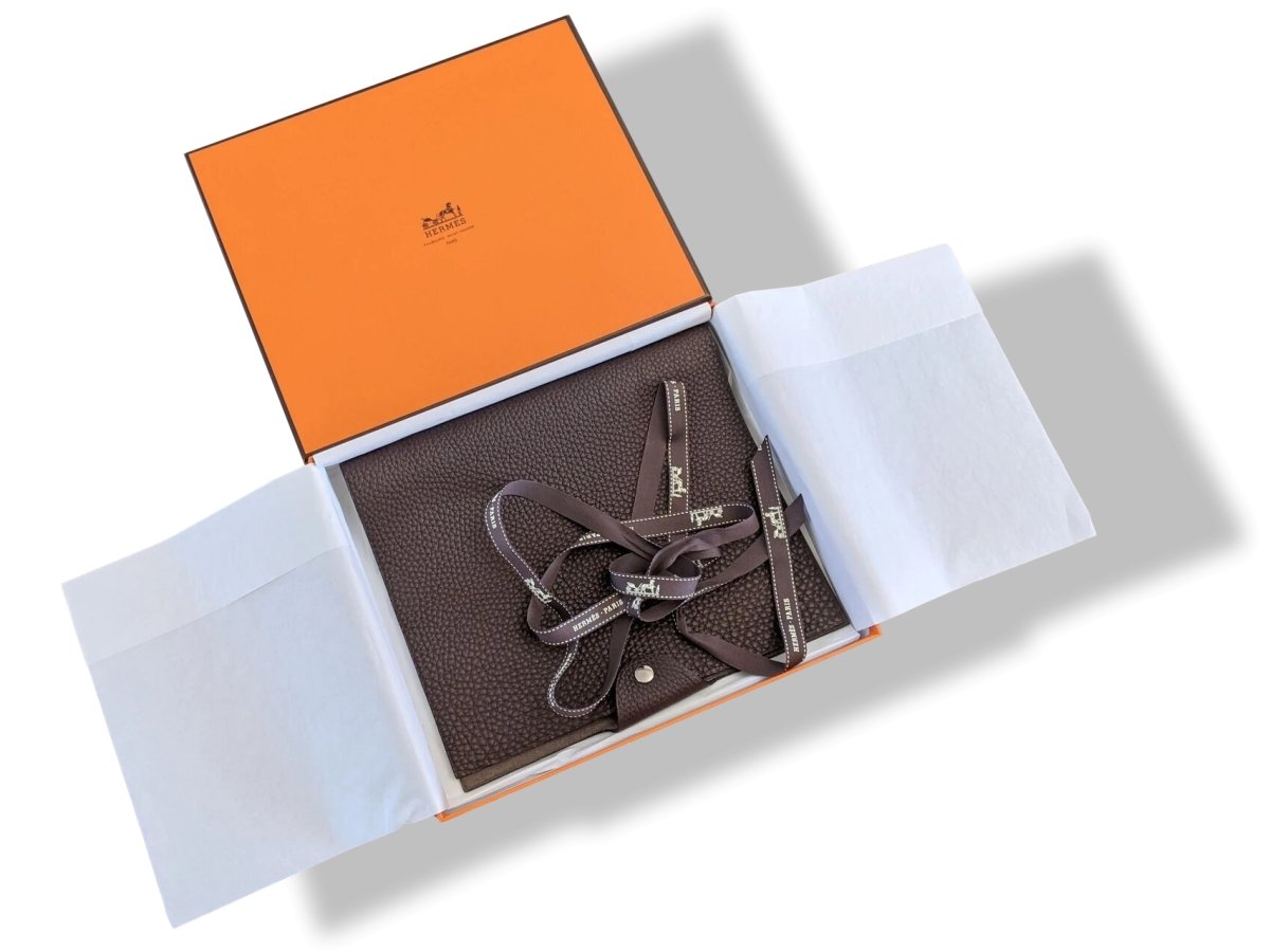 Hermes [99] Brun Foncé Togo Calfskin ULYSSE MM NoteBook Cover, NIB! - poupishop