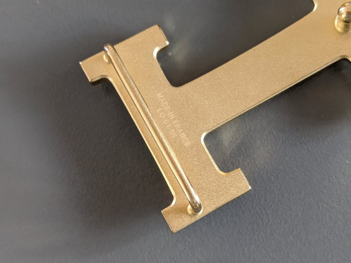 Hermes [A] Plated Gold Calandre STRIEE Buckle H 32mm, New in Pochette! - poupishop