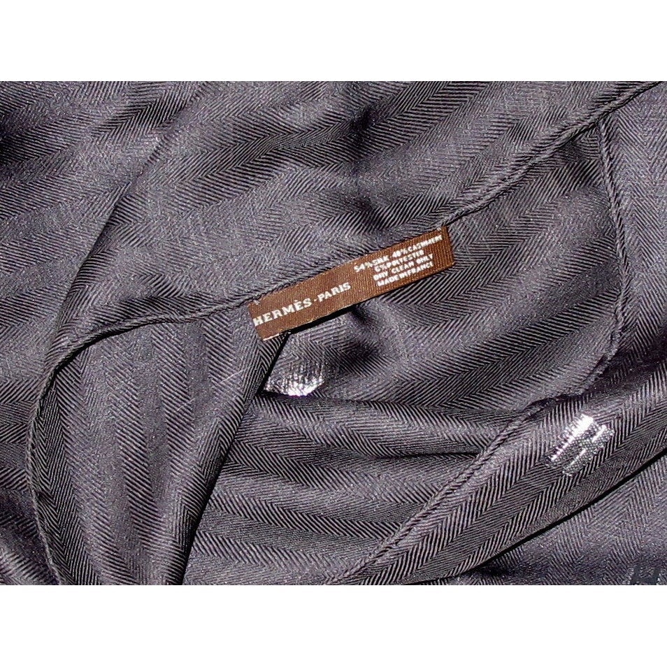 Hermes HART DECO Cashmere Silk Stole
