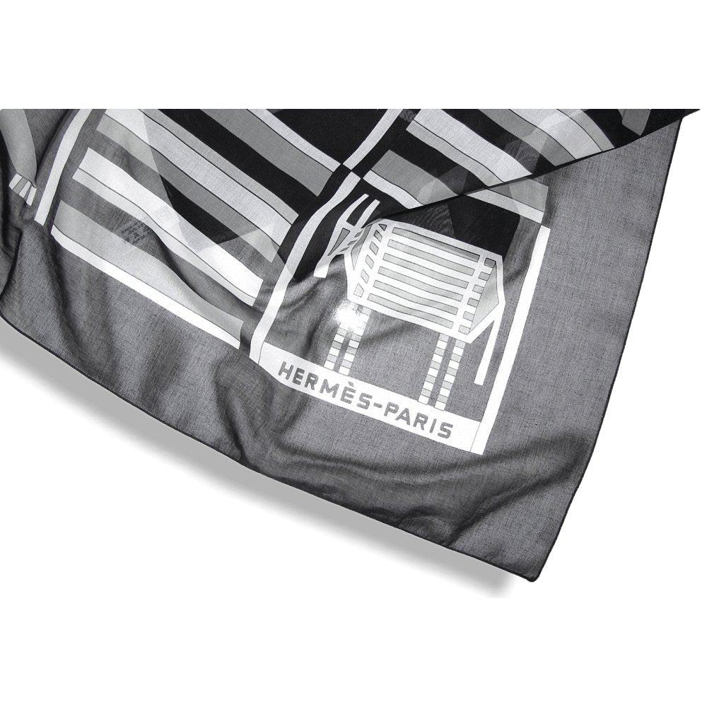   Hermes Black and White Printed Muslin of Cotton Pareo