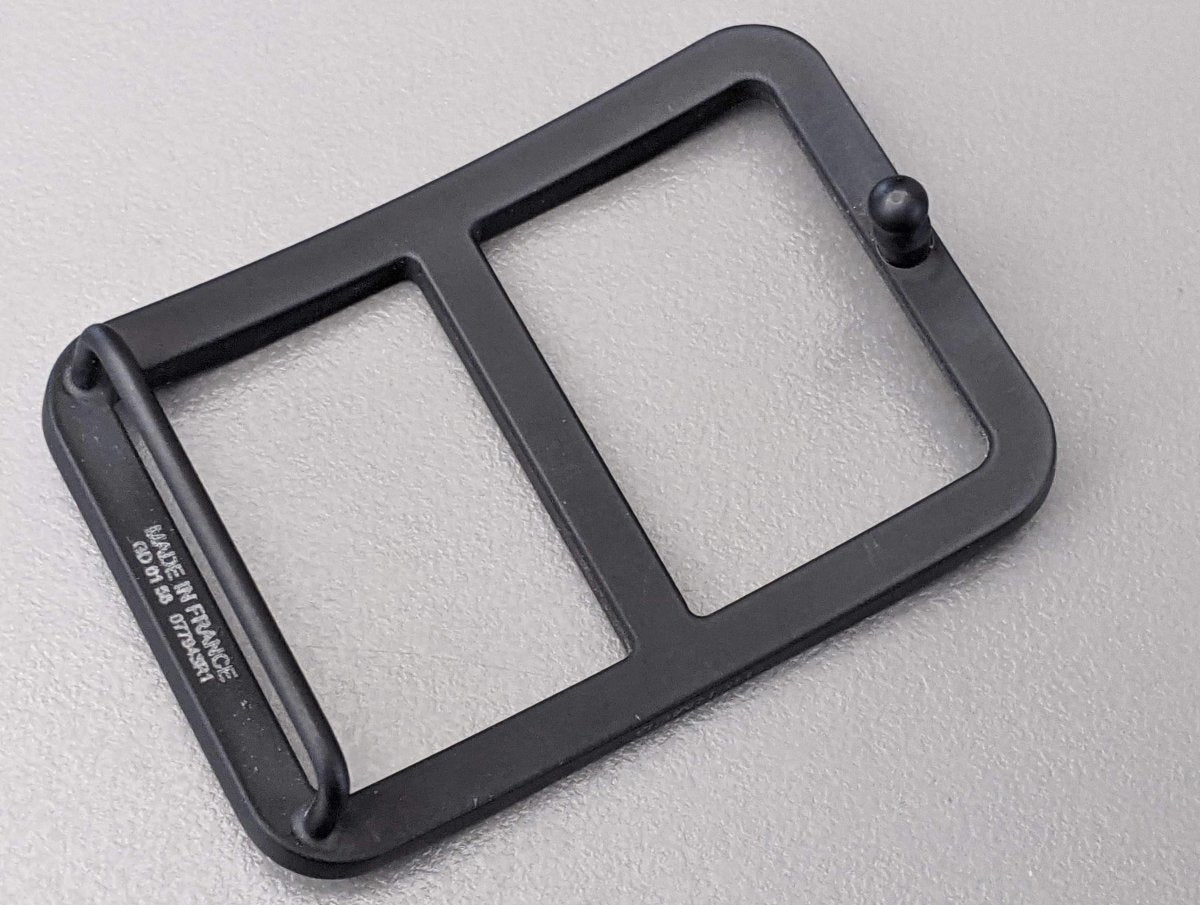 Hermes Black Matt and Brushed Silver Metal TROTTEUR Belt Buckle 32 mm, New with Pouch! - poupishop