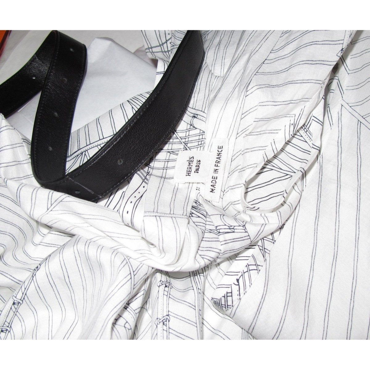 Hermes Black/White Vent Portant II Cache-Coeur with Lambskin Double Tour Belt, Sz36 - poupishop