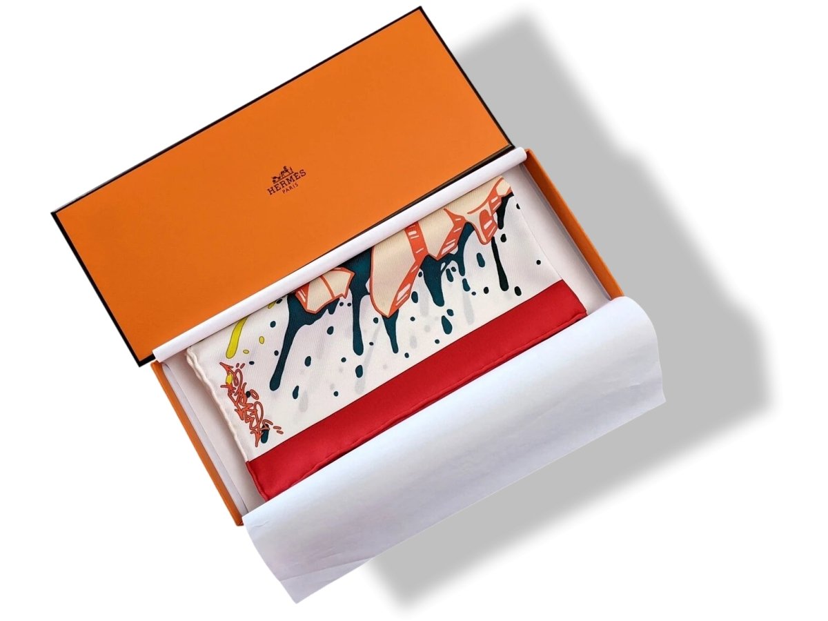 Hermes Blanc/Rouge/Multi GRAFF Twill Gavroche Pocket Scarf 42cm, BNWTIB!