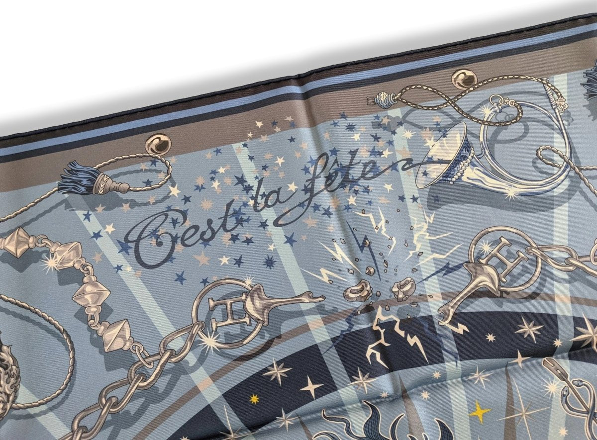 Hermes Bleu Clair/Orange C'EST LA FETE by Daiske Nomura DOUBLE FACE Twill Scarf 90, BNWTIB!