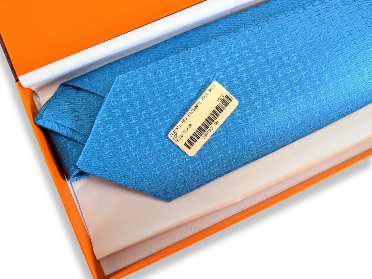Hermes Bleu-Turquoise FACONNEE H Jacquard Twill Silk Tie 9 cm