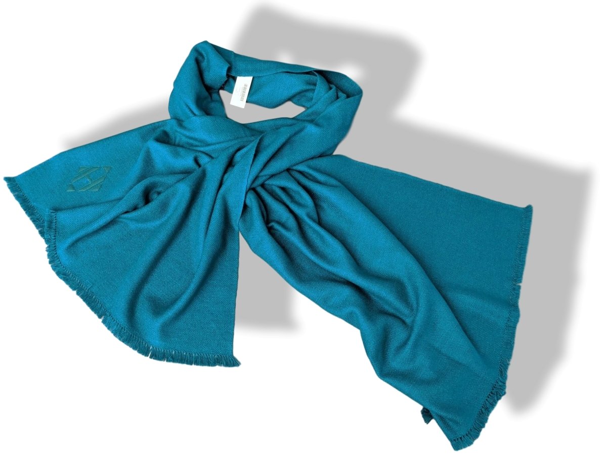Hermes Vert Emeraude Fringed 100% Cashmere ETOLE CRAFT Muffler Hand Woven in Nepal 70 x 200 cm, BNWT!