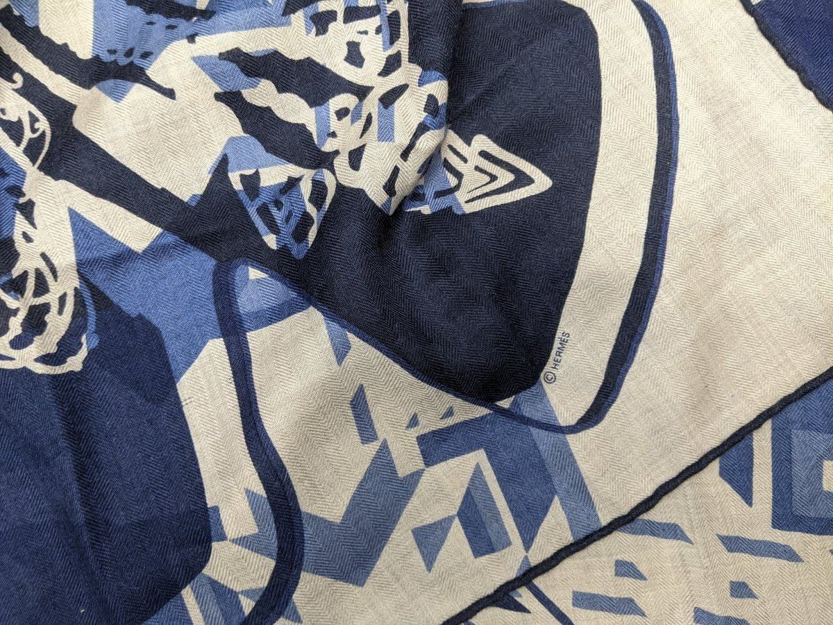 Hermes Bleu/Narurel Imprimeur Fou Le Fil Sellier by Natsuno Hidaka & Pierre Marie Cashmere Shawl 140, Mint!