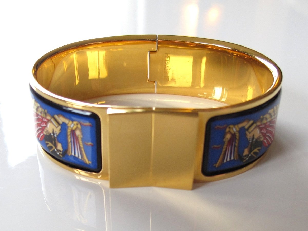 Hermes Blue Enamel/Gold Ramses Pharaon Clic Clac Bangle Bracelet Sz S, New! - poupishop
