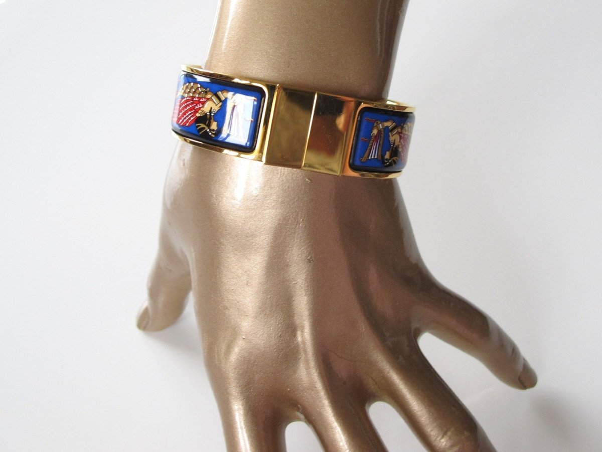 Hermes Blue Enamel/Gold Ramses Pharaon Clic Clac Bangle Bracelet Sz S, New! - poupishop