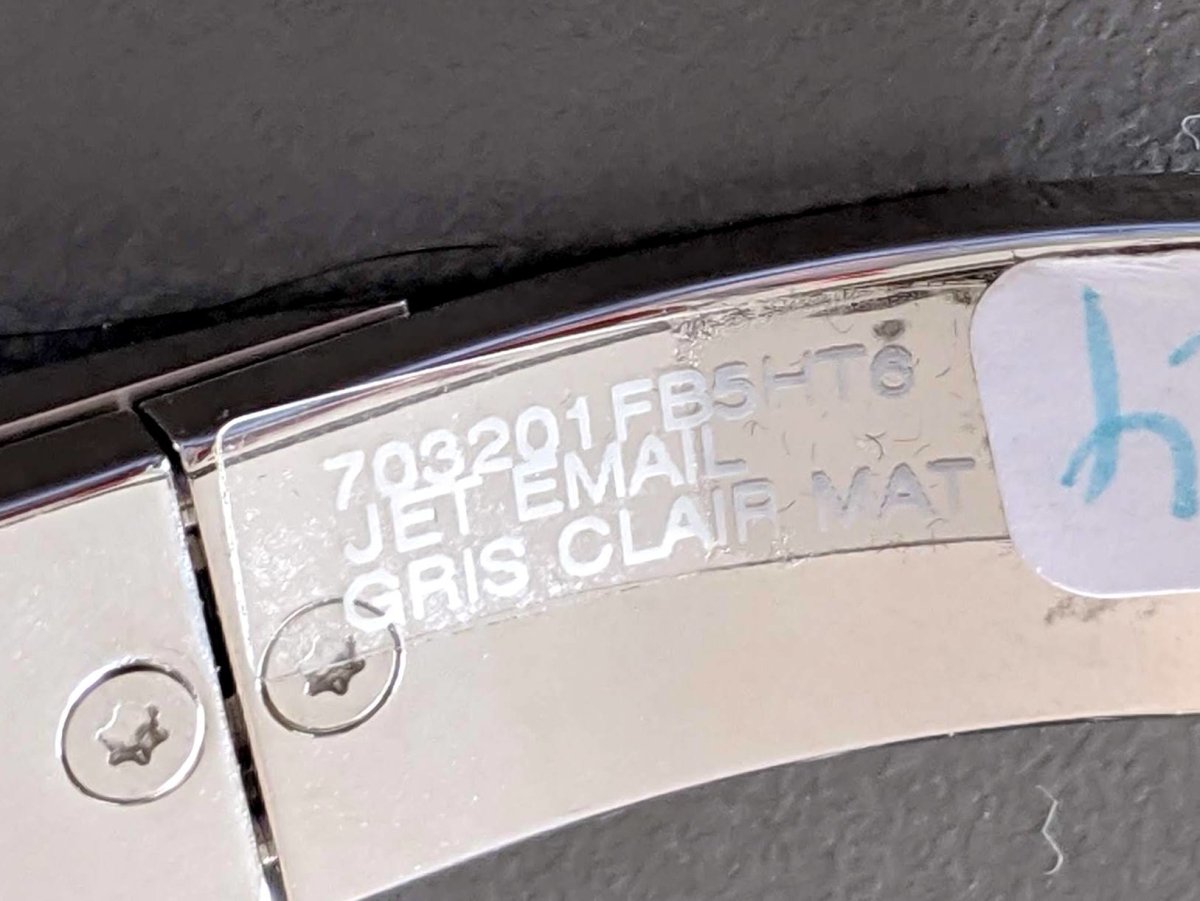 Hermes [BR01] UNISEX Gris Clair Mat Enamel/Brushed Palladium JET EMAIL Narrow Bangle Bracelet Sz T6 New! - poupishop