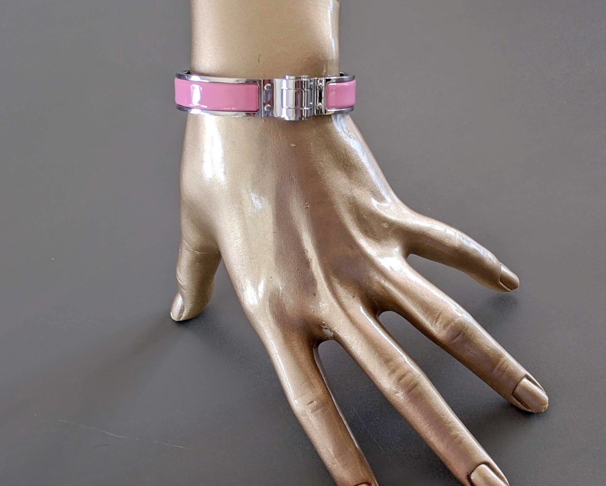 Hermes [BR03] Rose Flamingo Enamel & Palladium CHARNIERE UNI Fin Narrow Bangle Bracelet Sz S, New! - poupishop