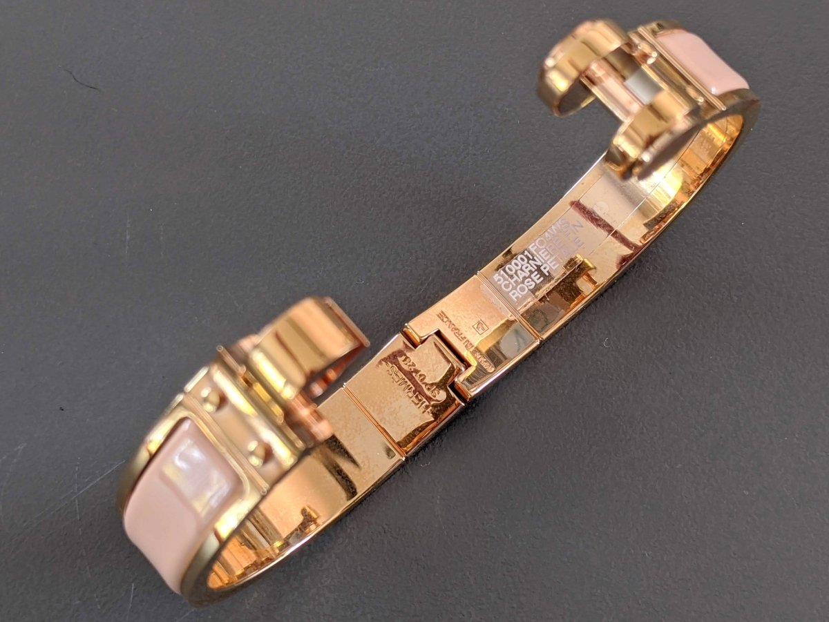 Hermes [BR04] Rose Petale Enamel/Or Rose CHARNIERE UNI Fin Narrow Bangle Bracelet Sz S, New! - poupishop