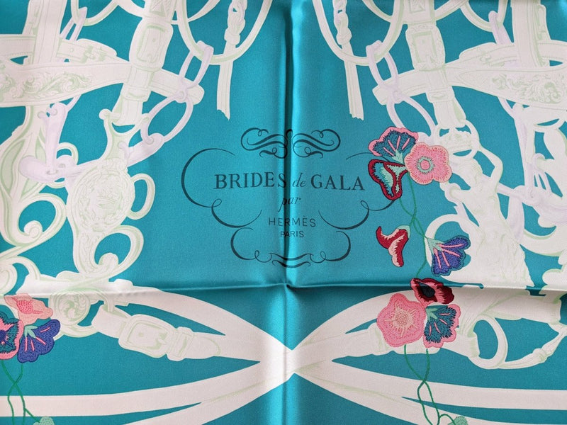 Hermes [C3] 2017 Vert/Aqua/Rose BRIDES FLEURIES 100% Twill Silk 90cm CM, BNWT with tiny flaw! - poupishop