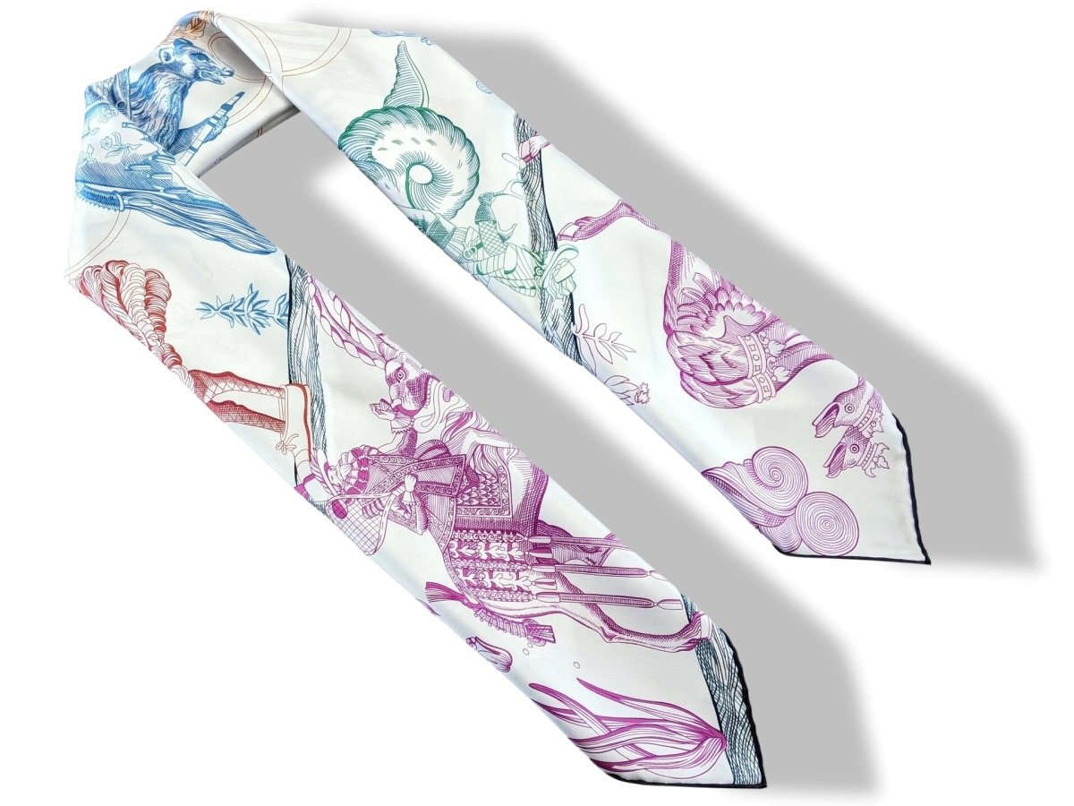 Hermes CARRE DOUBLE FACE Della Cavalleria Favolosa by Virginie Jamin Twill Scarf 90cm, BNIB! - poupishop