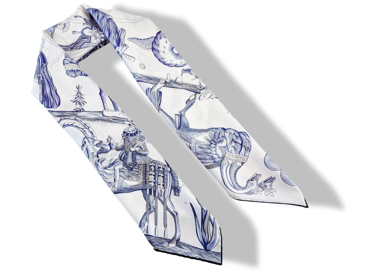 Hermes CARRE DOUBLE FACE Della Cavalleria Favolosa by Virginie Jamin Twill Scarf 90cm, BNIB! - poupishop