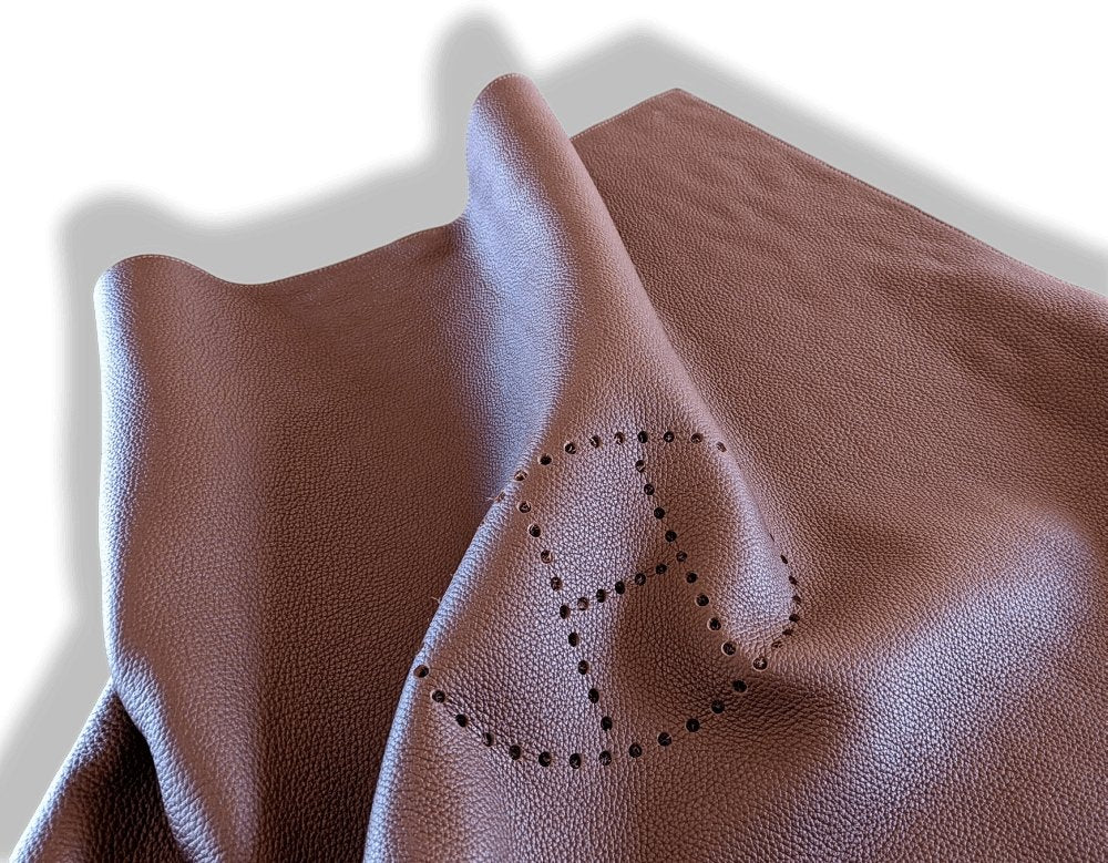 Hermes Chocolat Taurillon Clemence Gaming Mat EVELYNE Tapis de jeux MISES ET RELANCES, BNIB! - poupishop