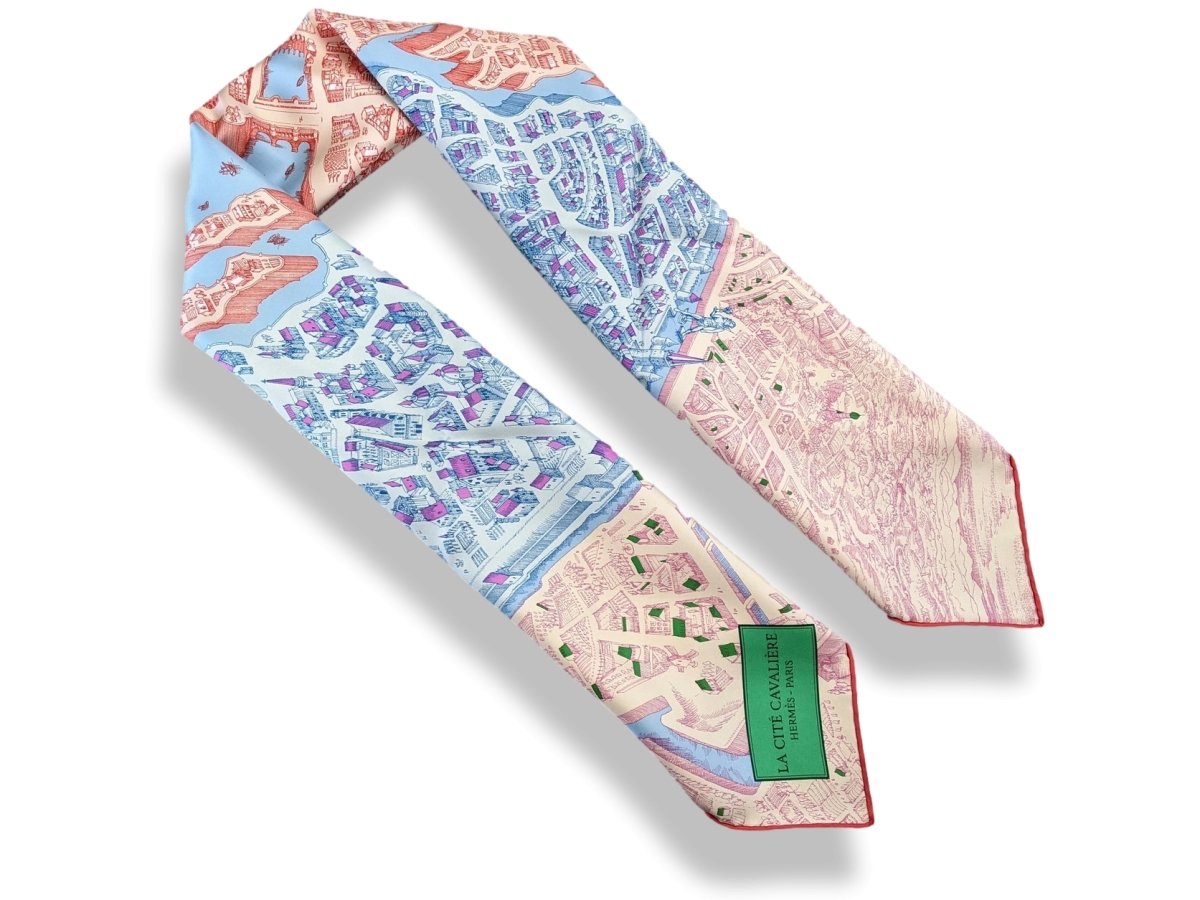 Hermes Ciel/Creme/Rouge LA CITE CAVALIERE by Octave Marsal Twill 90cm, BNWT! - poupishop