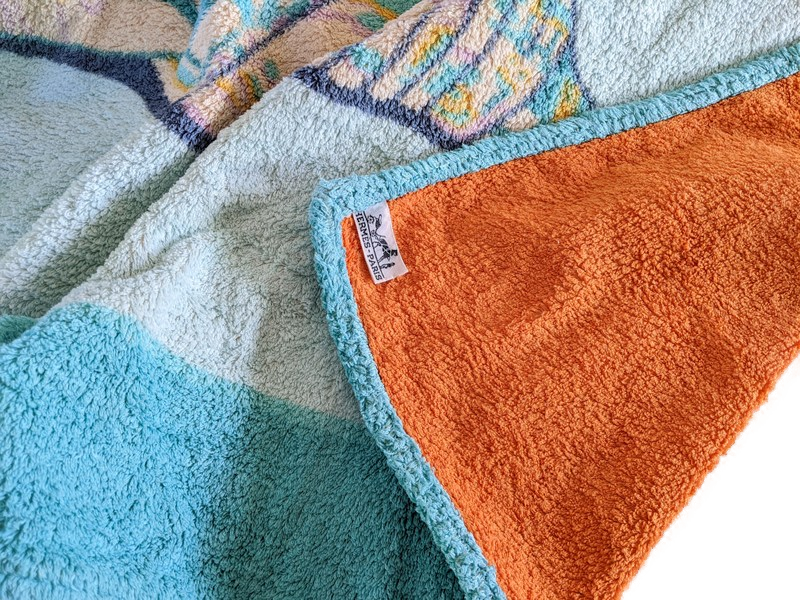 Hermes Turquoise Vintage "Coquillage" Tapis de Plage Terry Beach Towel 90 x 150 cm