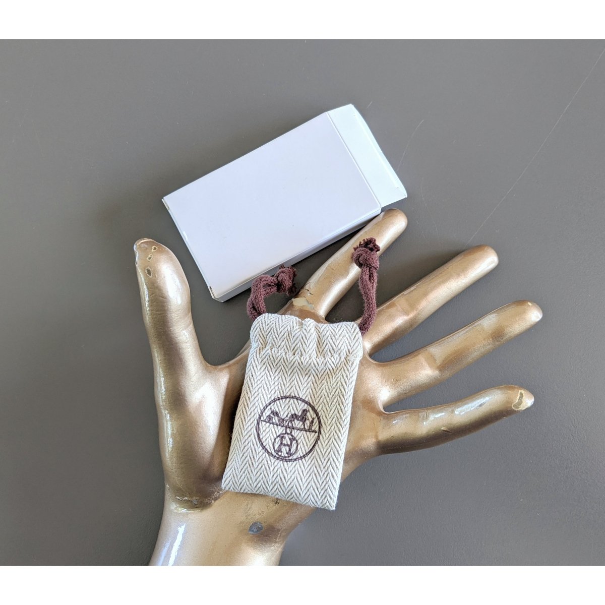 Hermes Cute Plated Silver FOCUS Mini Belt Buckle 13 mm, New with Pochette and White Box!! - poupishop