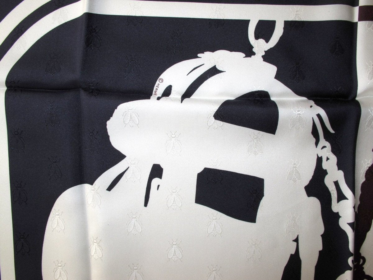 Hermes cw01 Navy White Burgundy Brides de Gala Quadri Tattoo Jacquard Twill SIlk 90cm, BNWT! - poupishop