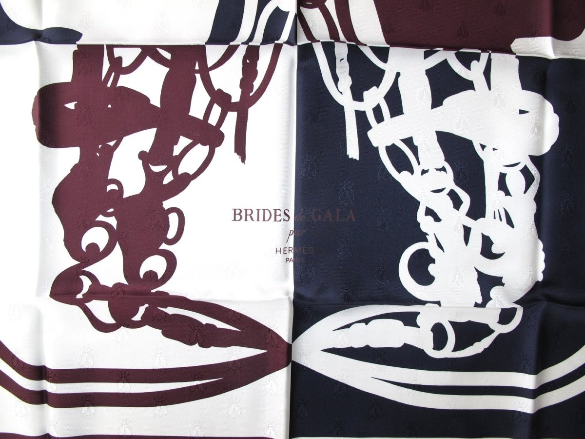 Hermes cw01 Navy White Burgundy Brides de Gala Quadri Tattoo Jacquard Twill SIlk 90cm, BNWT! - poupishop