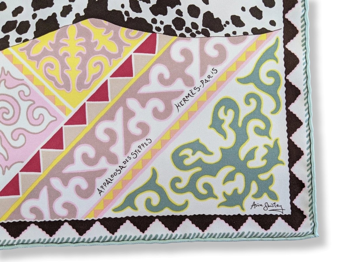Hermes cw02 Blanc/Marron/Rose APPALOOSA DES STEPPES by Alice Shirley Pocket Scarf Gavroche 45 cm, BNWT! - poupishop