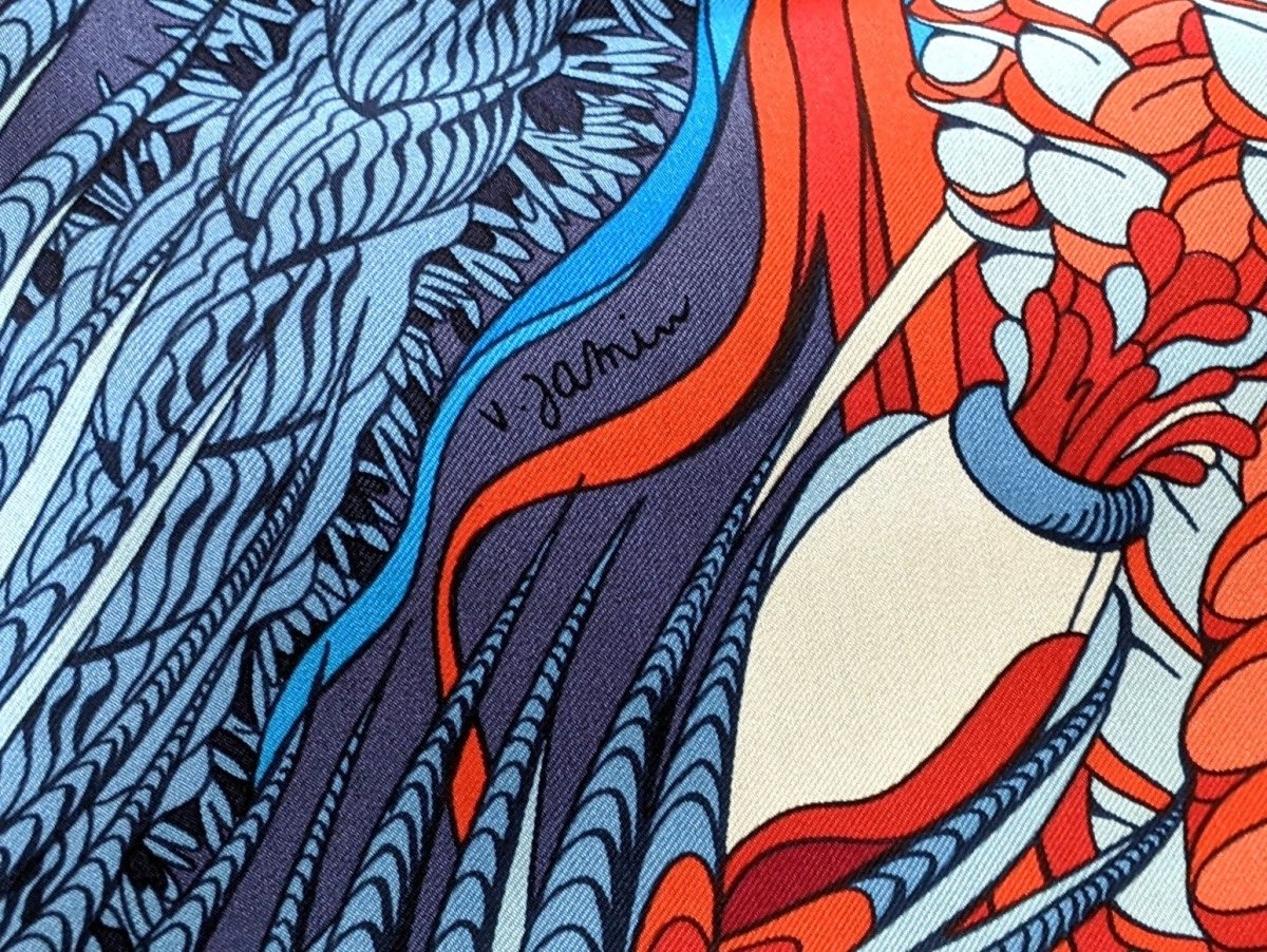Hermes cw02 Bleu/Gris Bleute/Rouge "Fantaisie Botanique" by Virgine Jamin Silk Shawl 140, BNWTIB! - poupishop