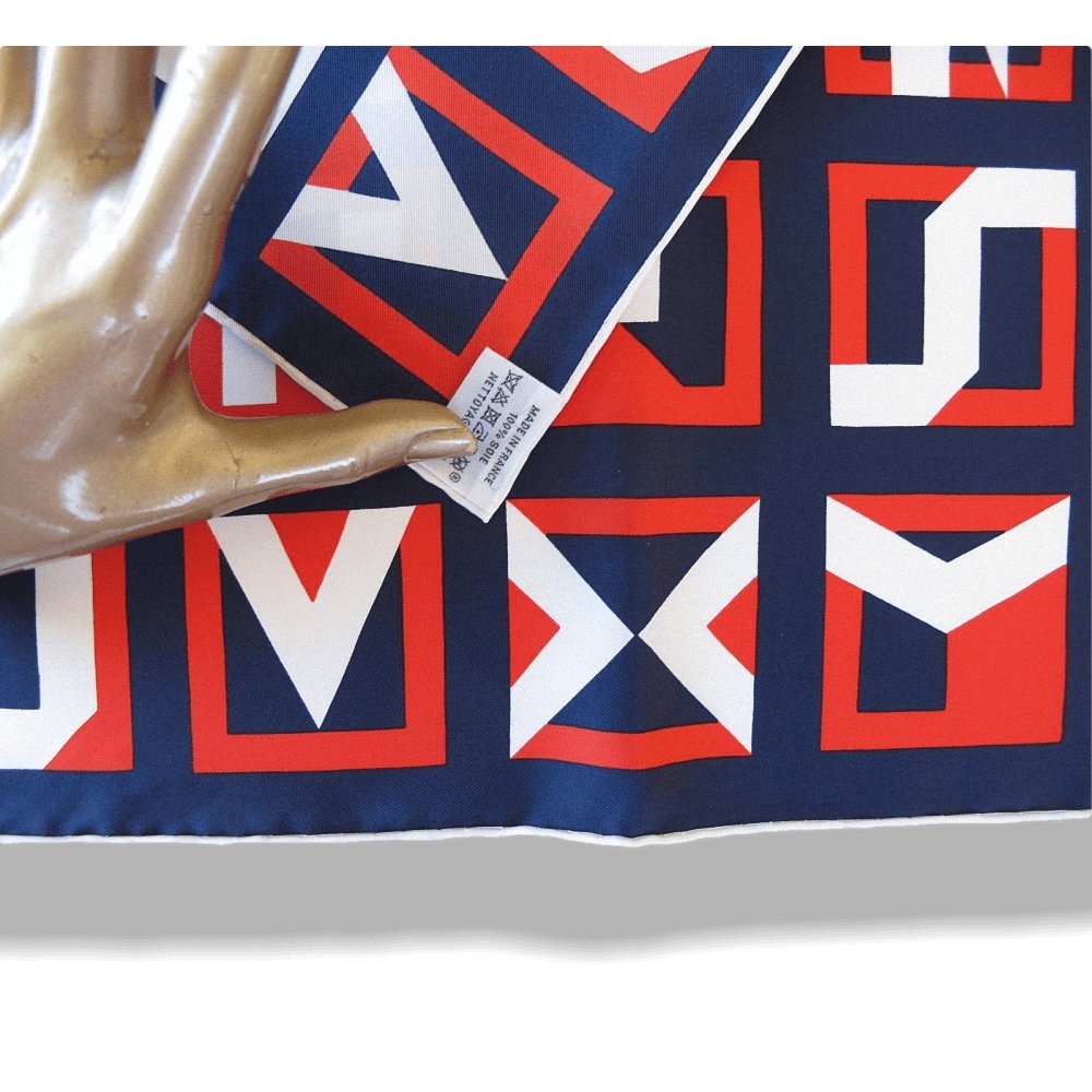 Hermes cw04 White Navy Red Lettres au Carre Twill Gavroche 42cm, NIB! - poupishop