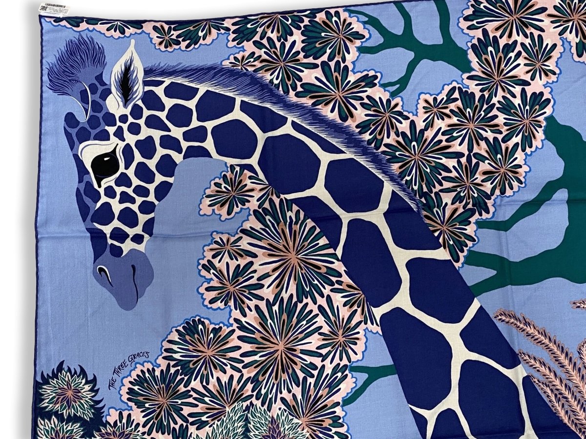 Hermes cw08 Lavande/Indigo/Vert Girafes THE THREE GRACES by Alice Shirley Cashmere Shawl 140, BNWTIB! - poupishop
