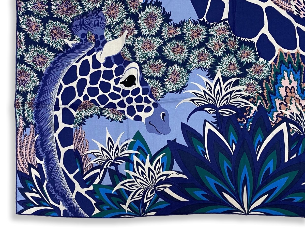 Hermes cw08 Lavande/Indigo/Vert Girafes THE THREE GRACES by Alice Shirley Cashmere Shawl 140, BNWTIB! - poupishop