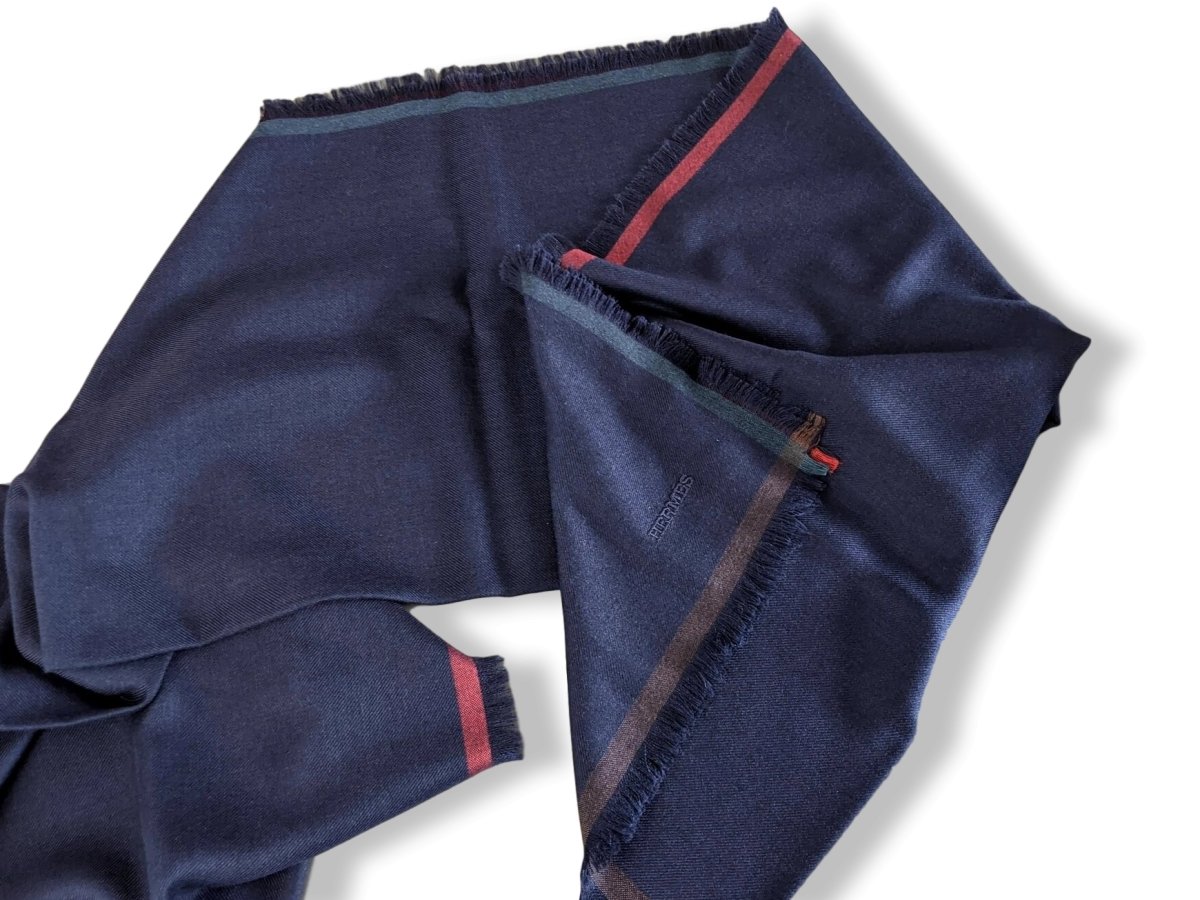 Hermes Dark Navy Fringed Cashmere Etole Muffler from the Men Collection 60 x 200 cm, BNWT! - poupishop