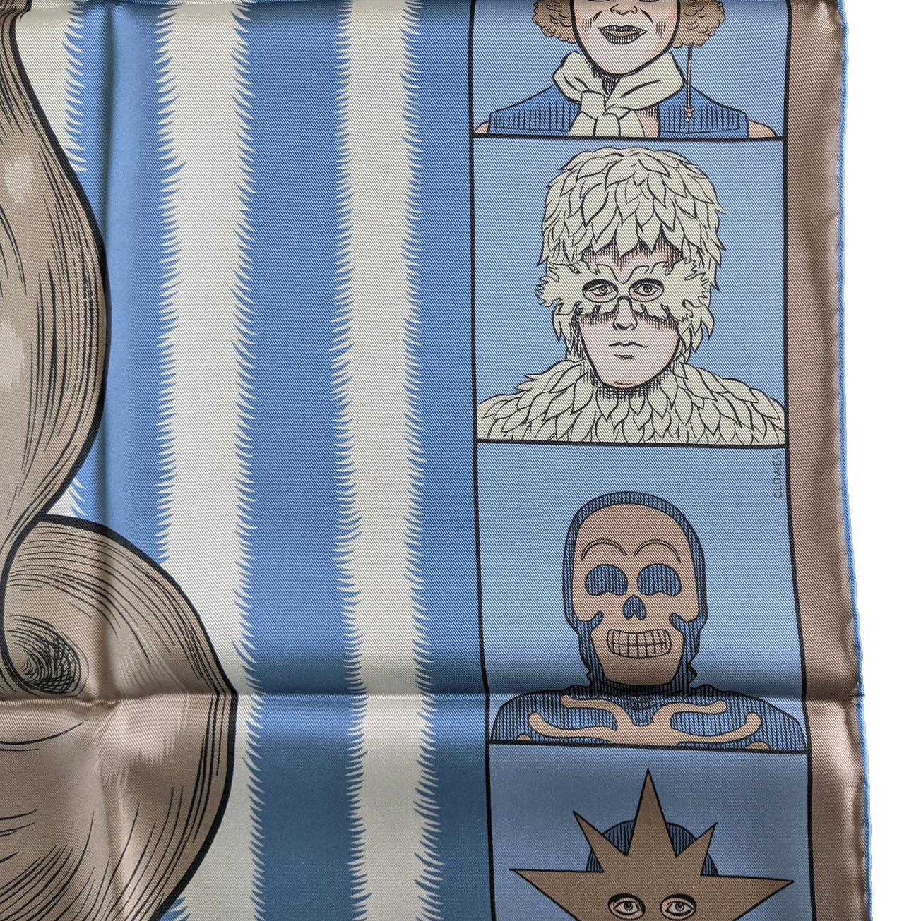 Hermes [C208] "Dress Code" by Daniel Clowes Double Face Carre Twill 90 cm